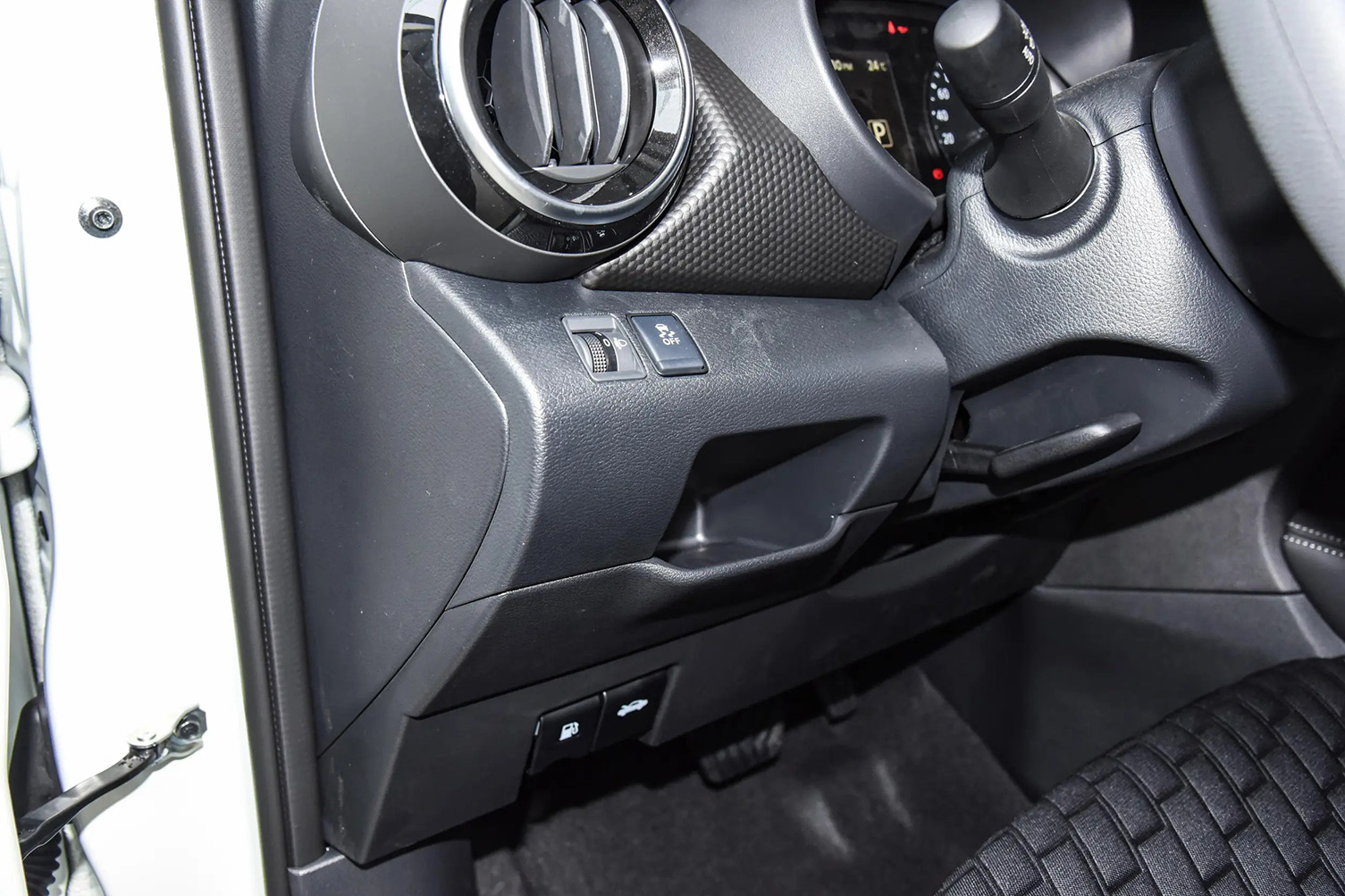 Nissan Kicks, 2025