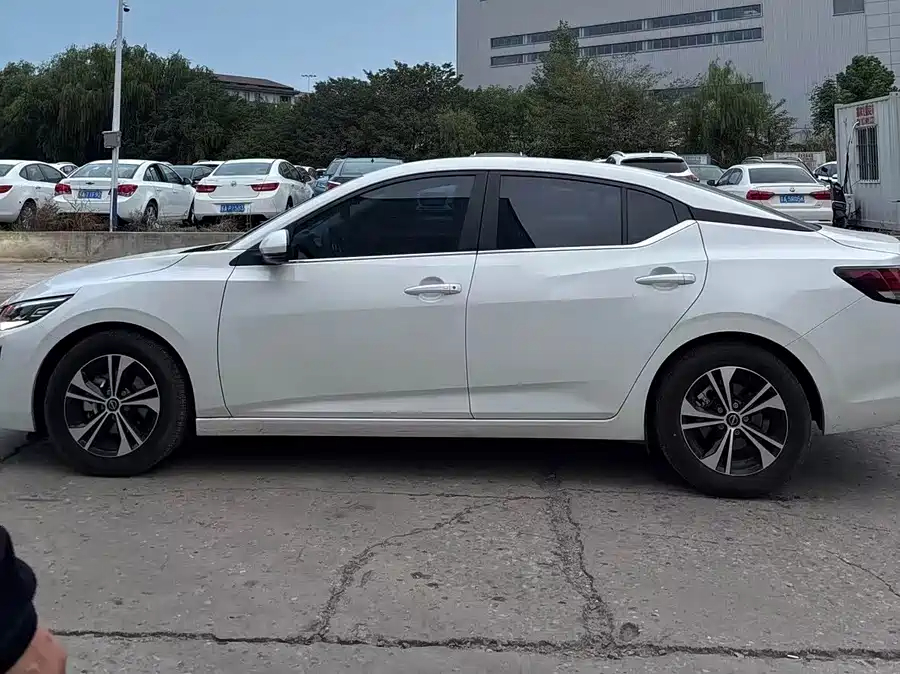 Nissan Sylphy, 2023