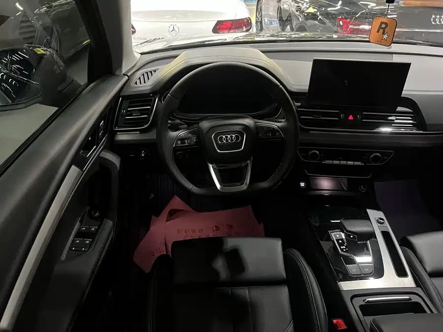 Audi Q5L, 2025
