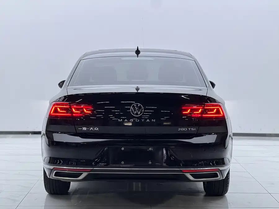 Volkswagen Magotan, 2022