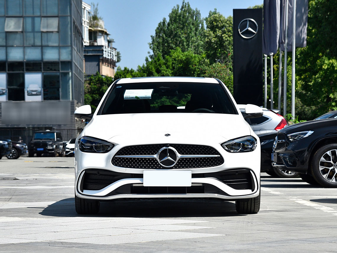 Mercedes-Benz C 200 L, 2024