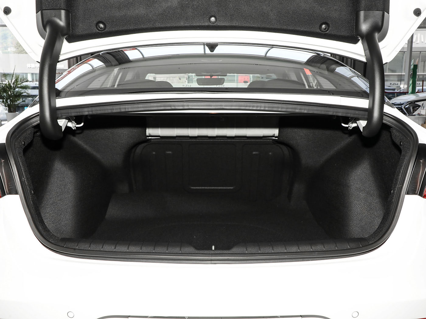Kia K5, 2025