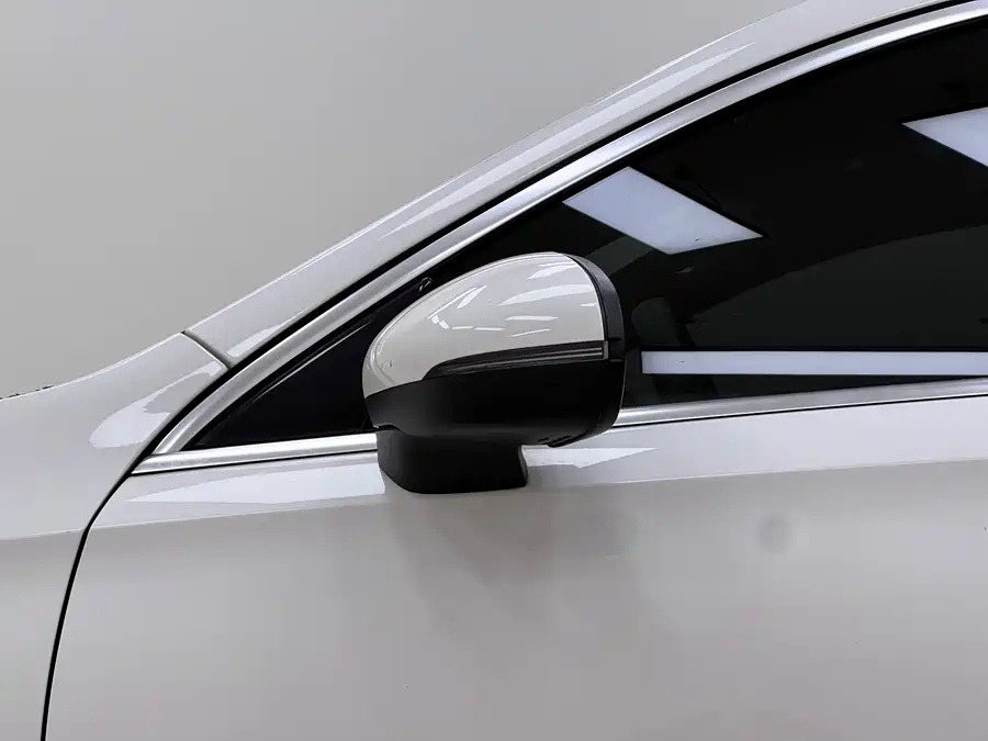 Mercedes-Benz A180L, 2021