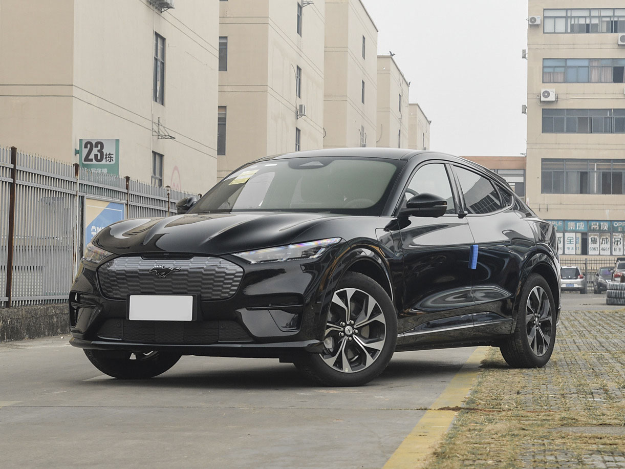 Купить Ford Mustang Mach-E 2024 года с пробегом бу