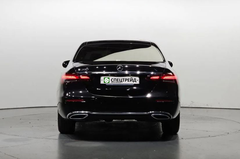 Mercedes-Benz E250, 2021