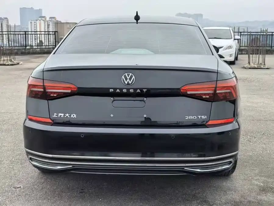 Volkswagen Passat, 2021