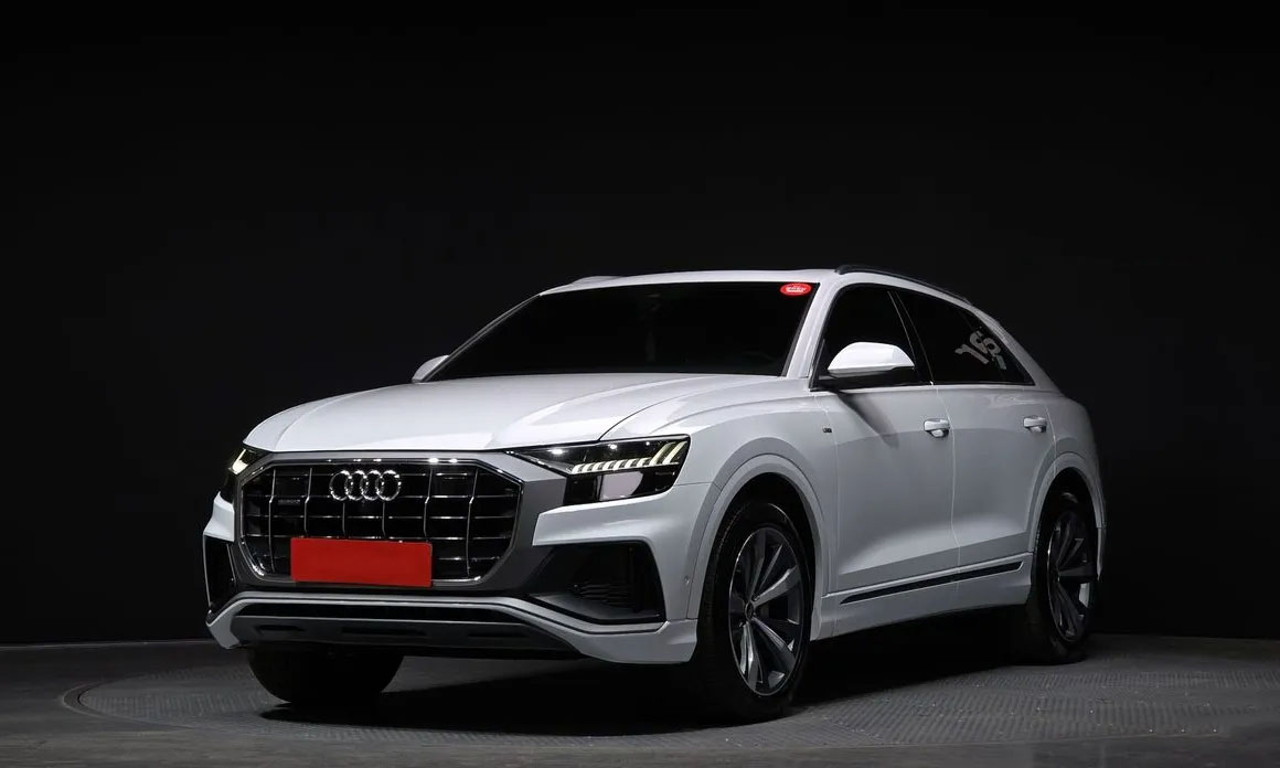Audi Q8, 2021