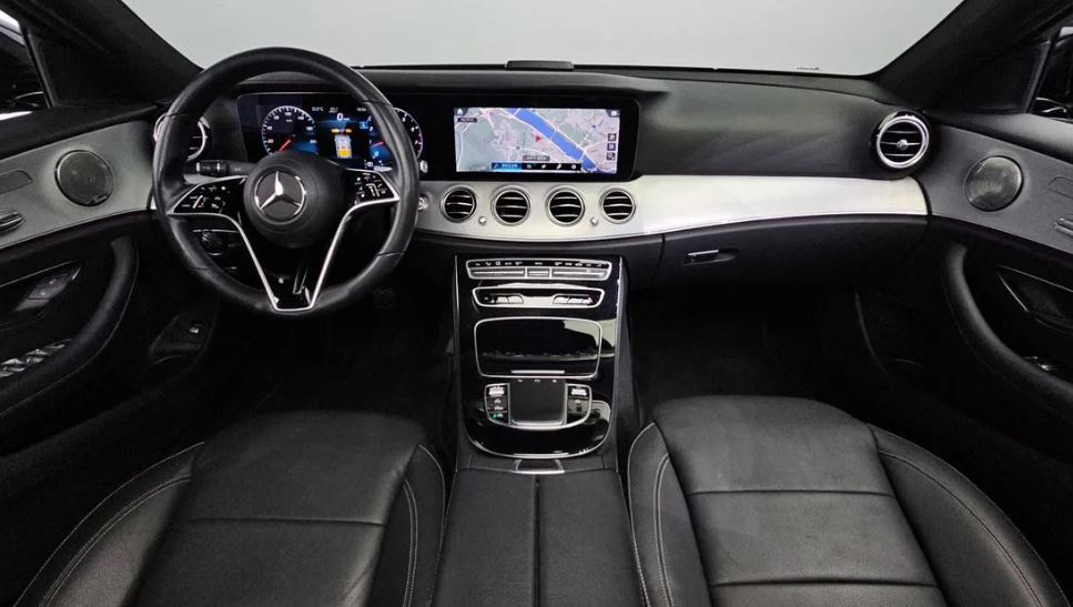 Mercedes-Benz E250, 2021