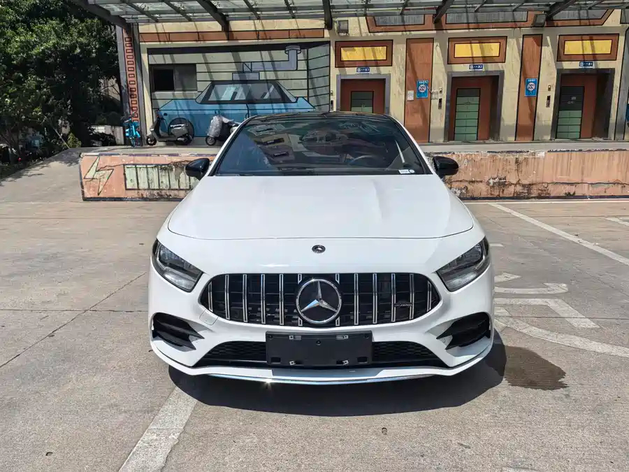 Mercedes-Benz A180L, 2021