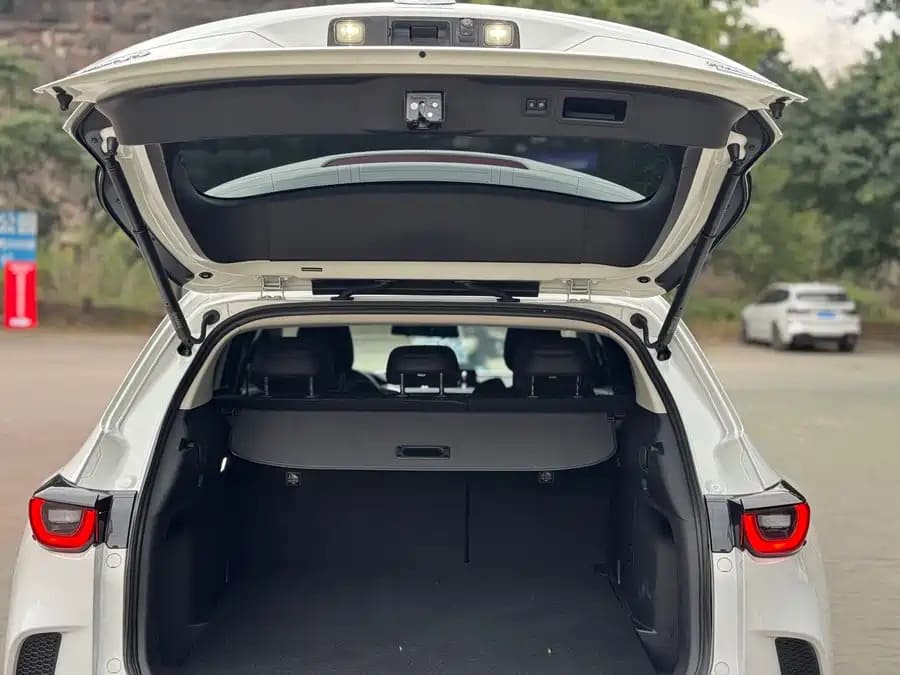 Mazda CX-50, 2023