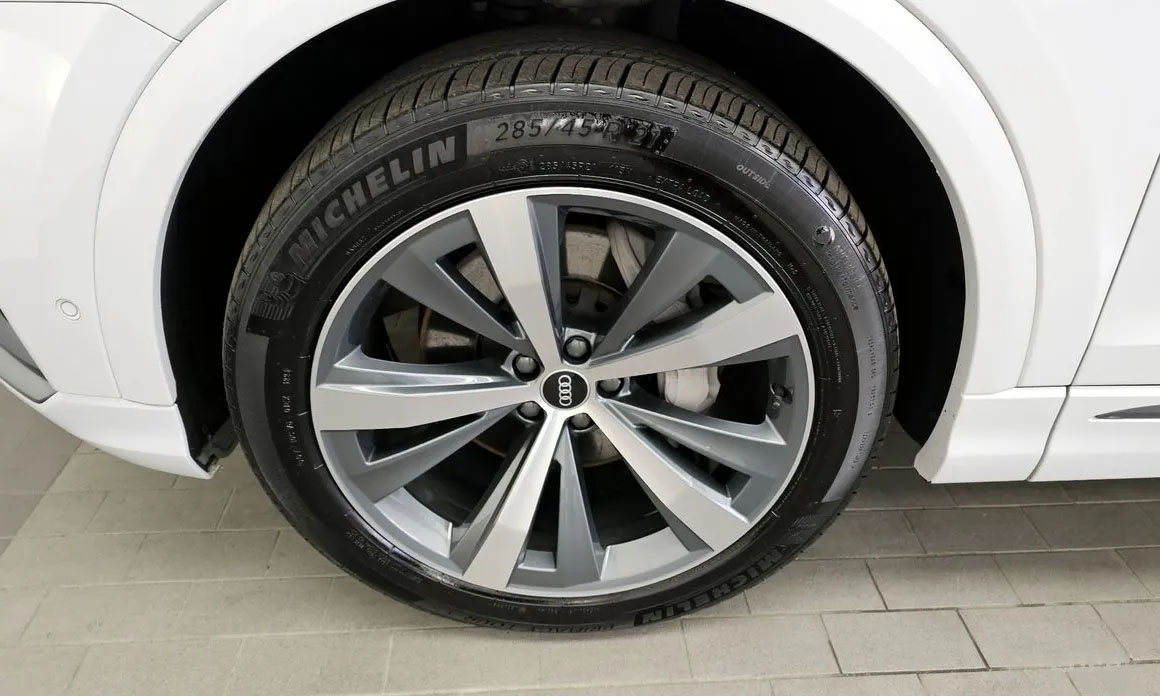 Audi Q8, 2021
