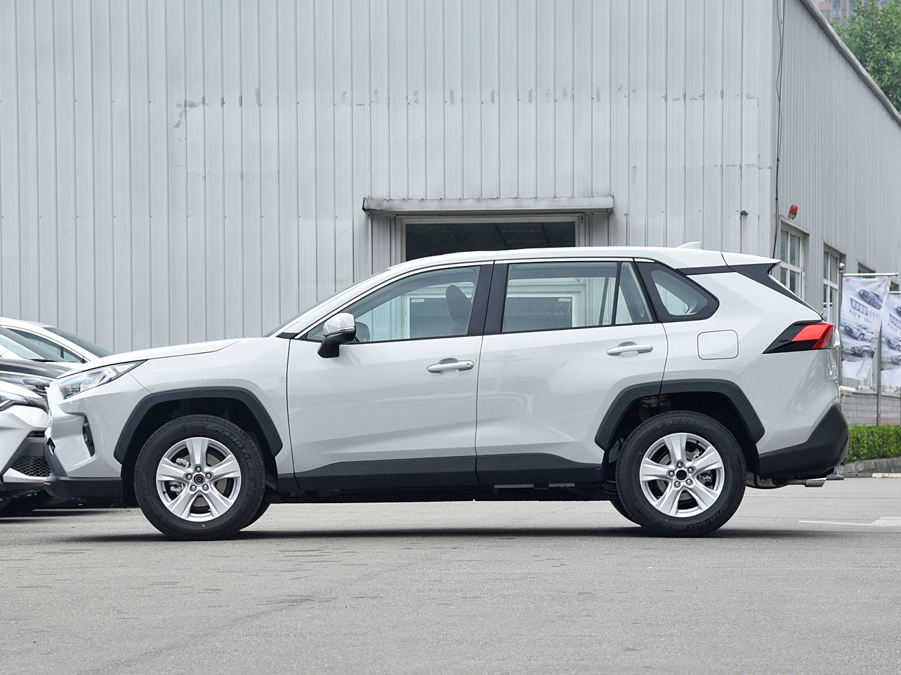 Toyota RAV4, 2025