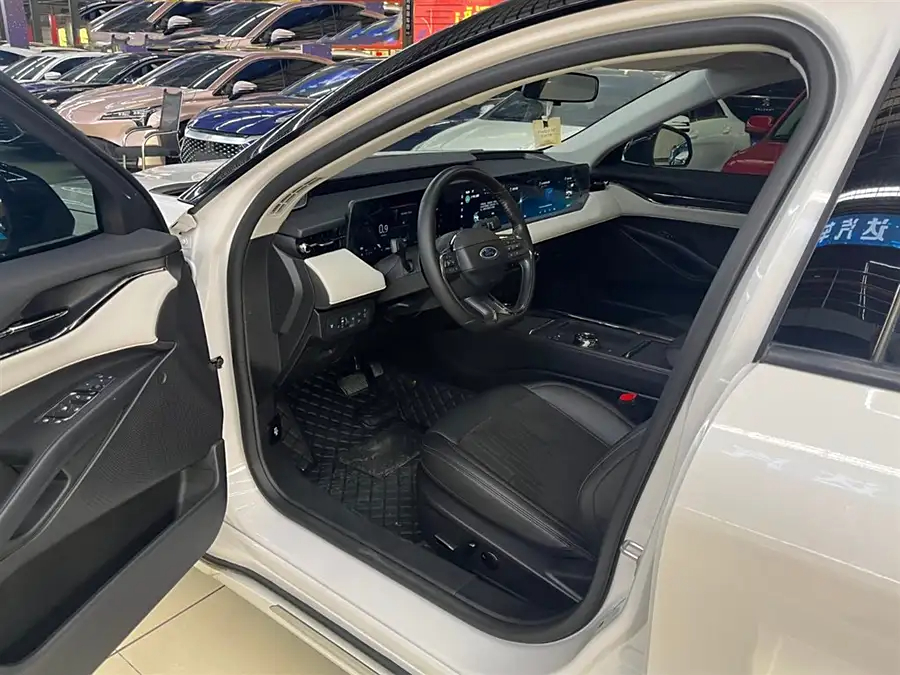 Ford Mondeo, 2021