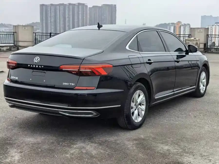 Volkswagen Passat, 2021