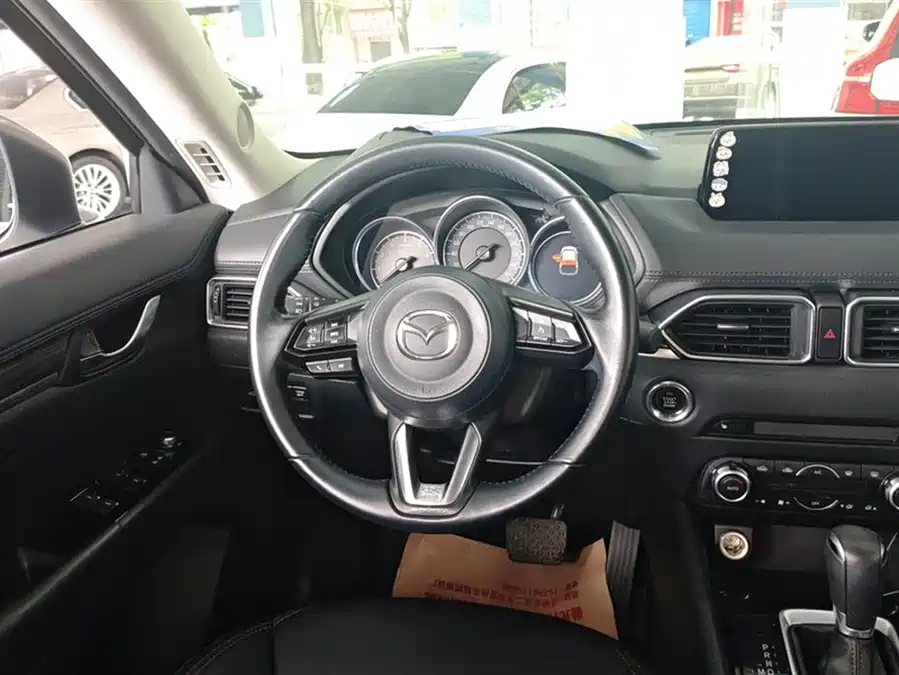 Mazda CX-5, 2021