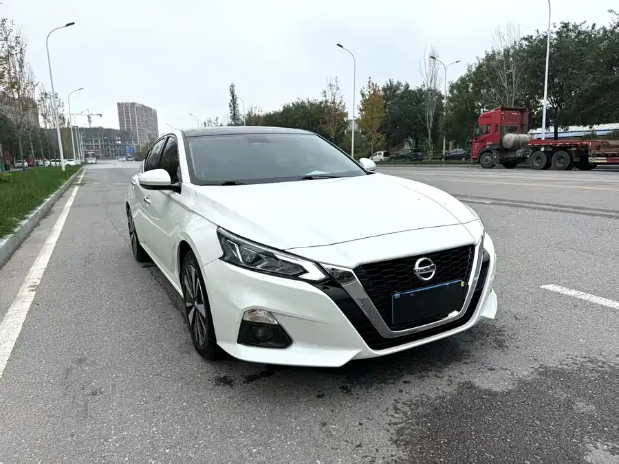Nissan Altima, 2022