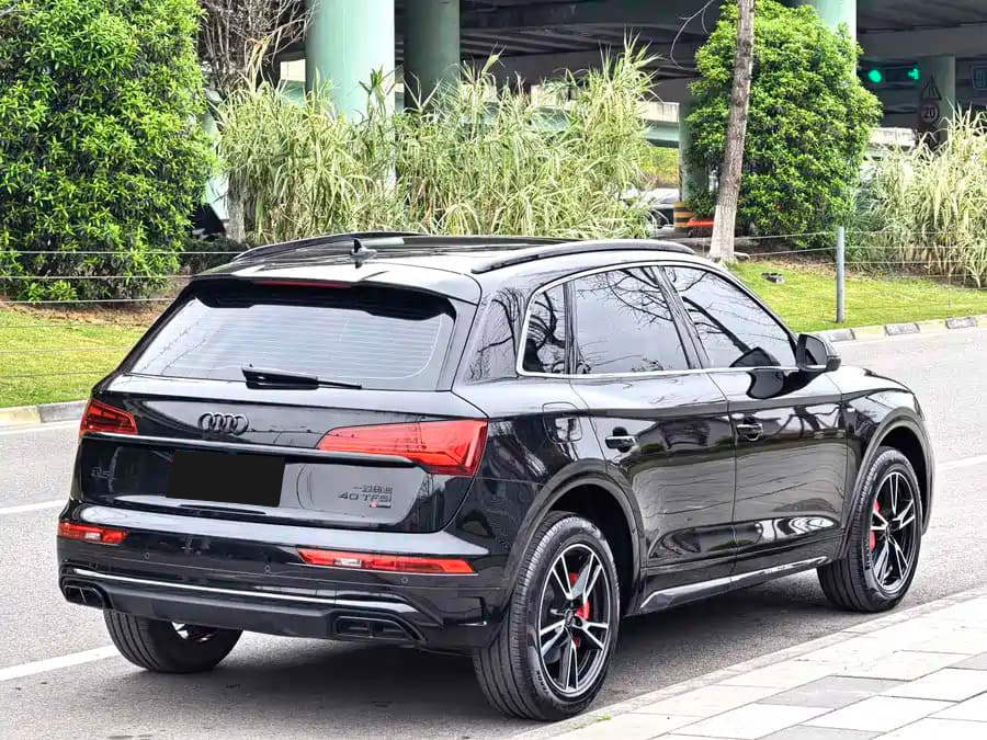 Audi Q5L, 2025