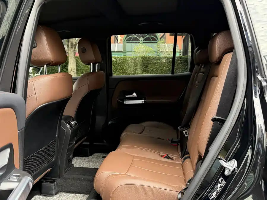 Mercedes-Benz GLB180, 2021