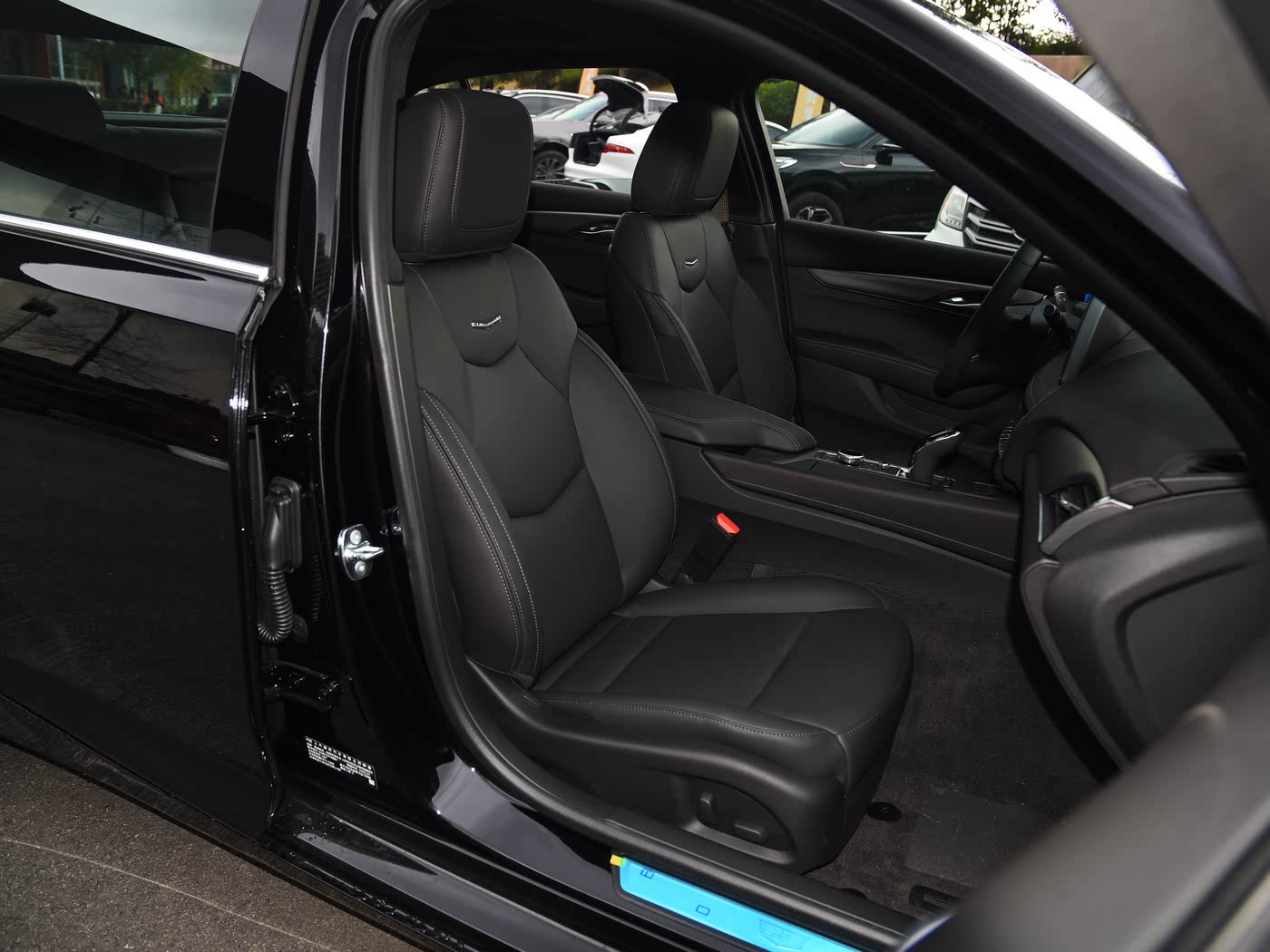 Cadillac CT5, 2025