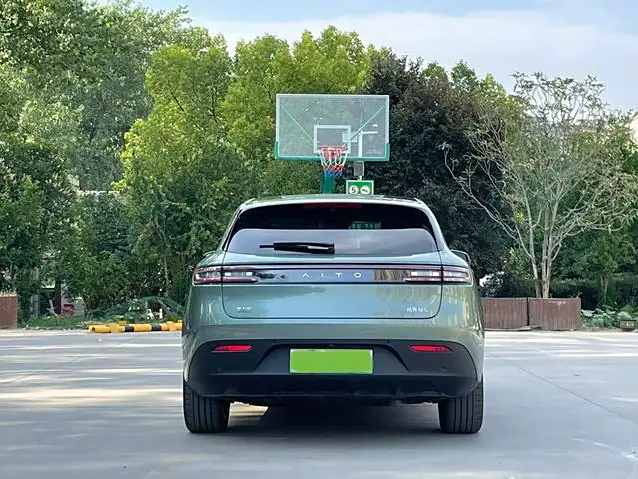 AITO M5, 2022