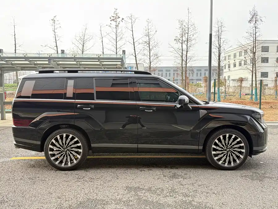 Hyundai Santa Fe, 2025
