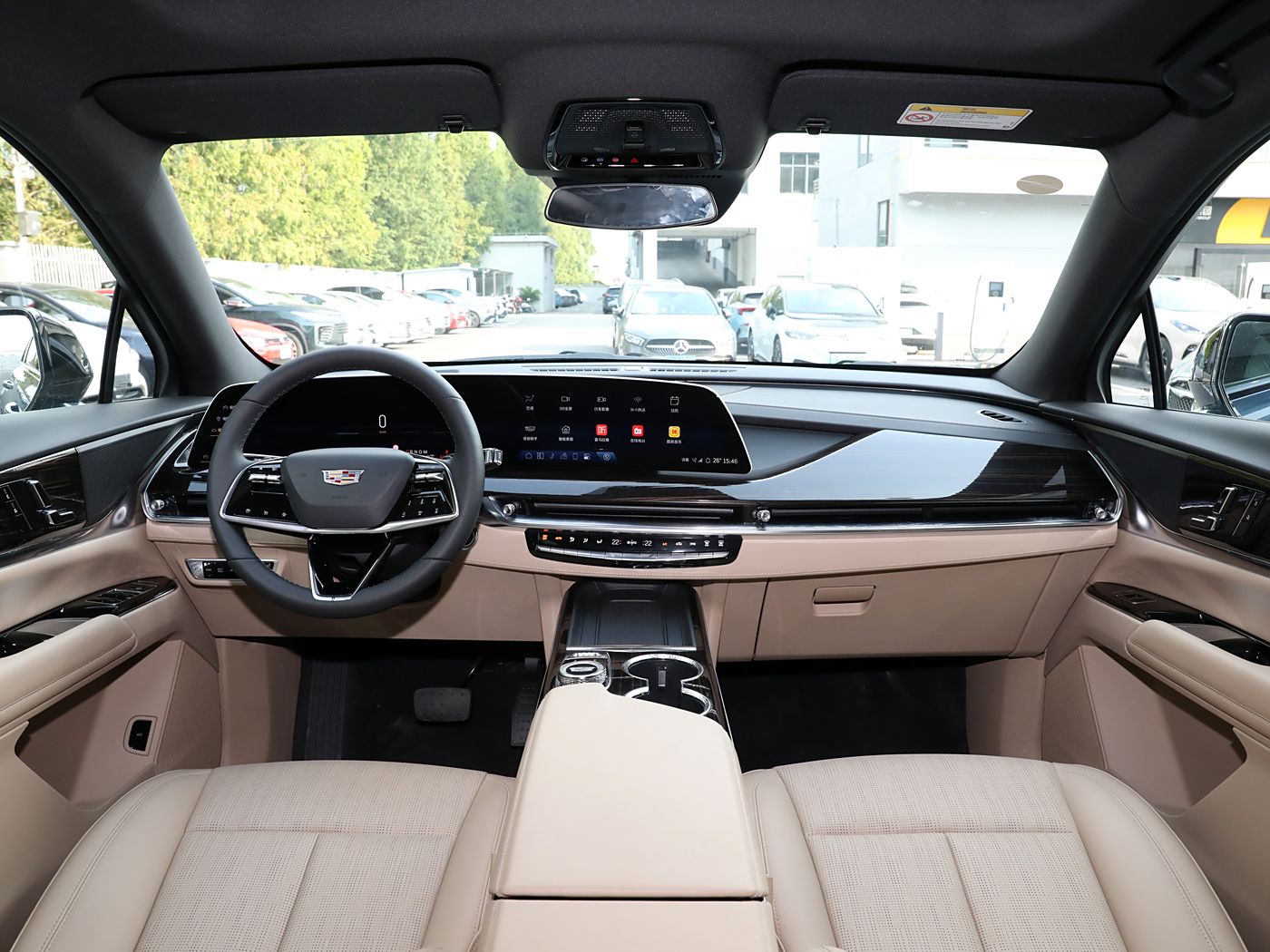 Cadillac XT5, 2025