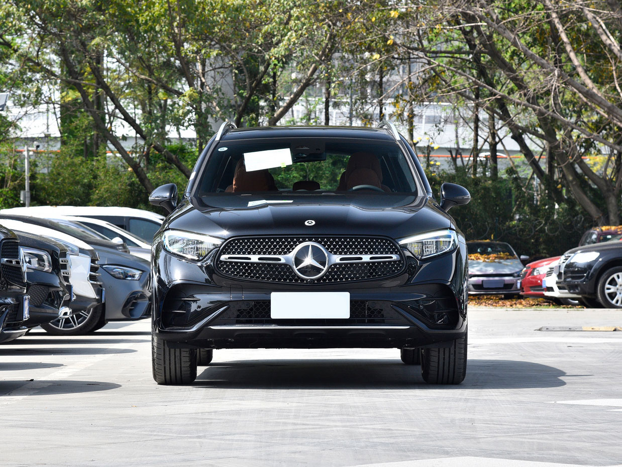 Mercedes-Benz GLC 260 L, 2024