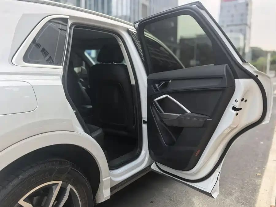 Audi Q3, 2021