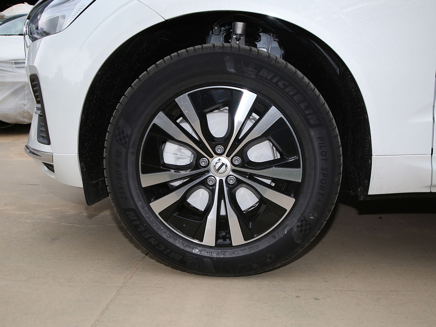 Volvo XC60, 2024