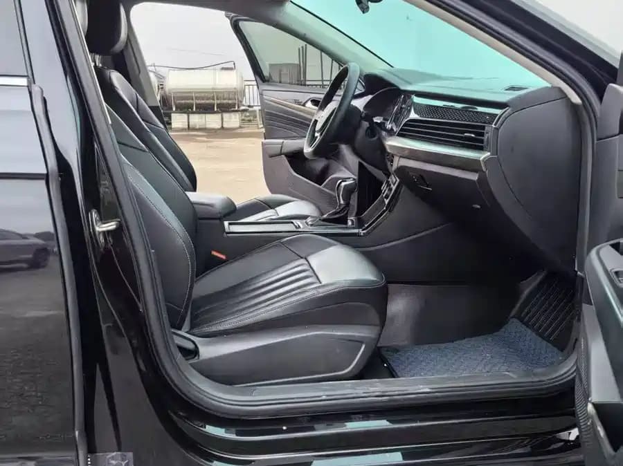 Volkswagen Passat, 2021