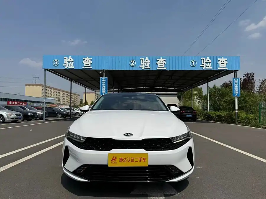 Kia K5, 2020