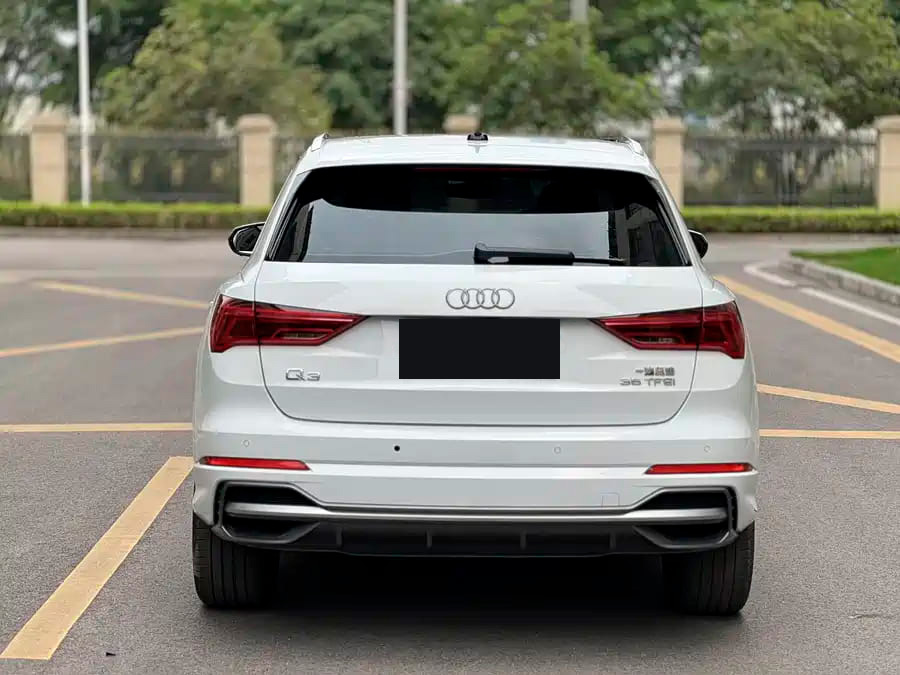 Audi Q3, 2022