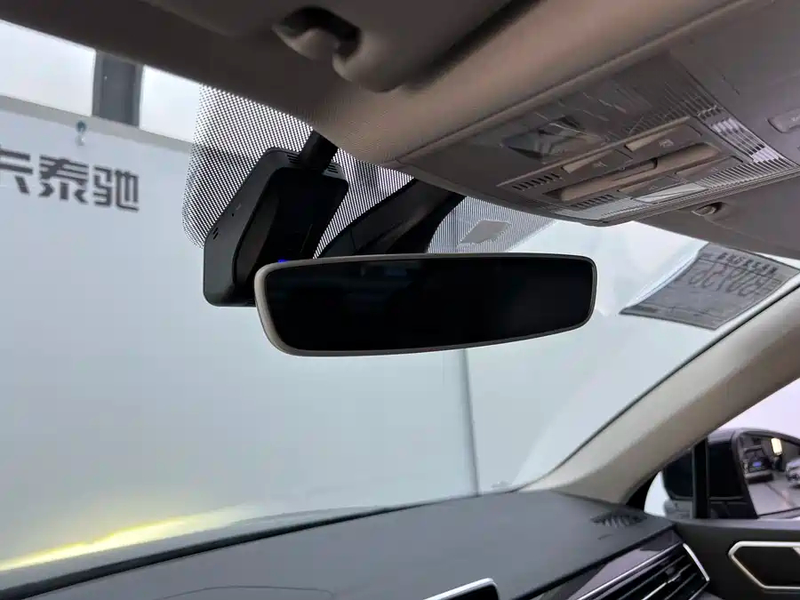 Volkswagen Tiguan X, 2021