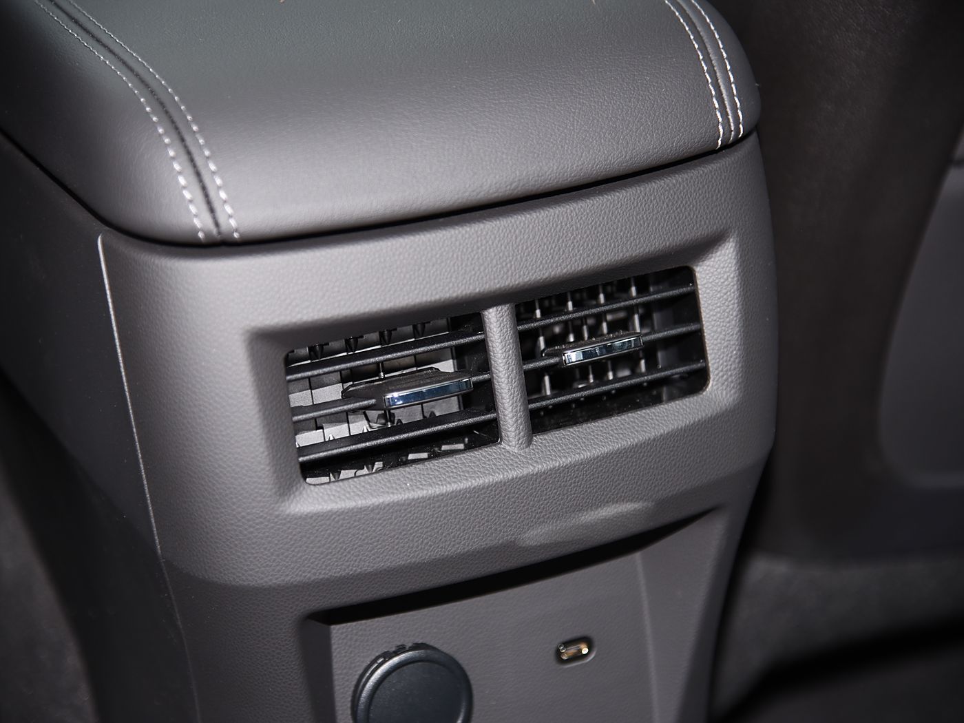 Cadillac CT5, 2025