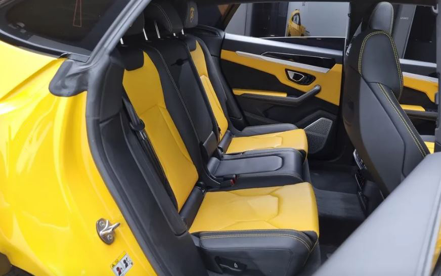 Lamborghini Urus, 2021