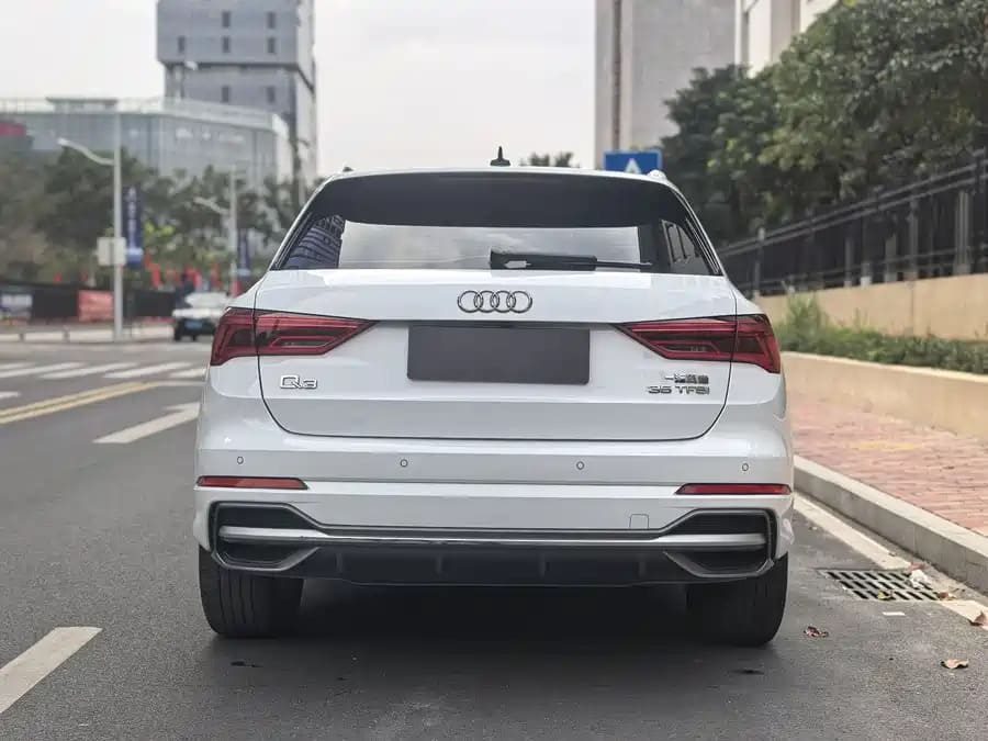 Audi Q3, 2021