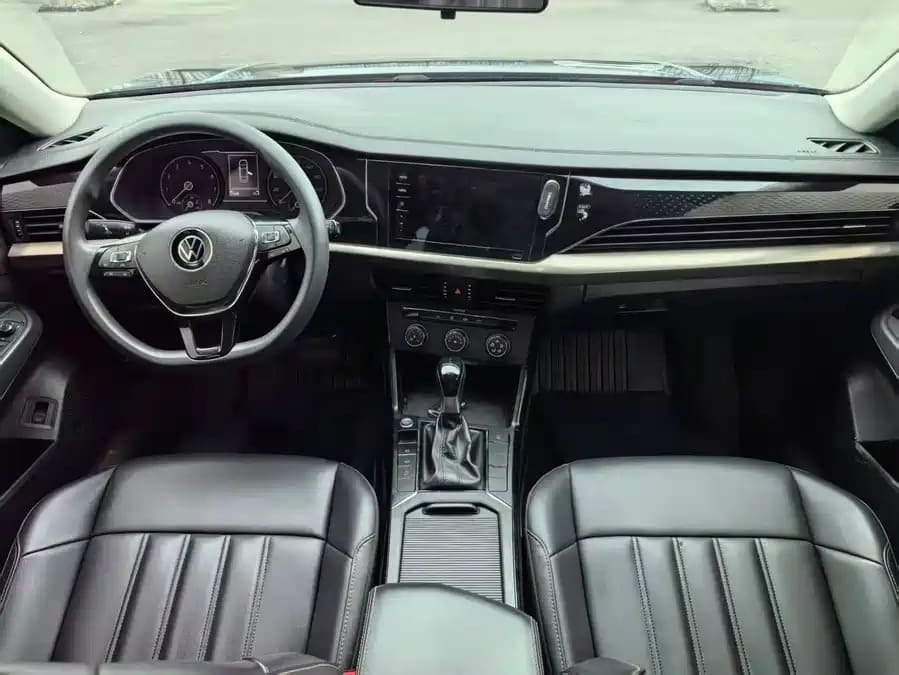 Volkswagen Passat, 2021