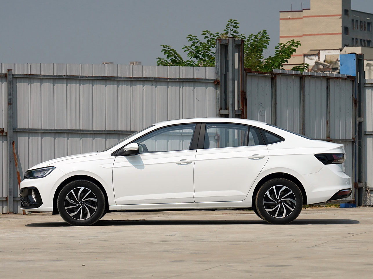 Volkswagen Lavida, 2025