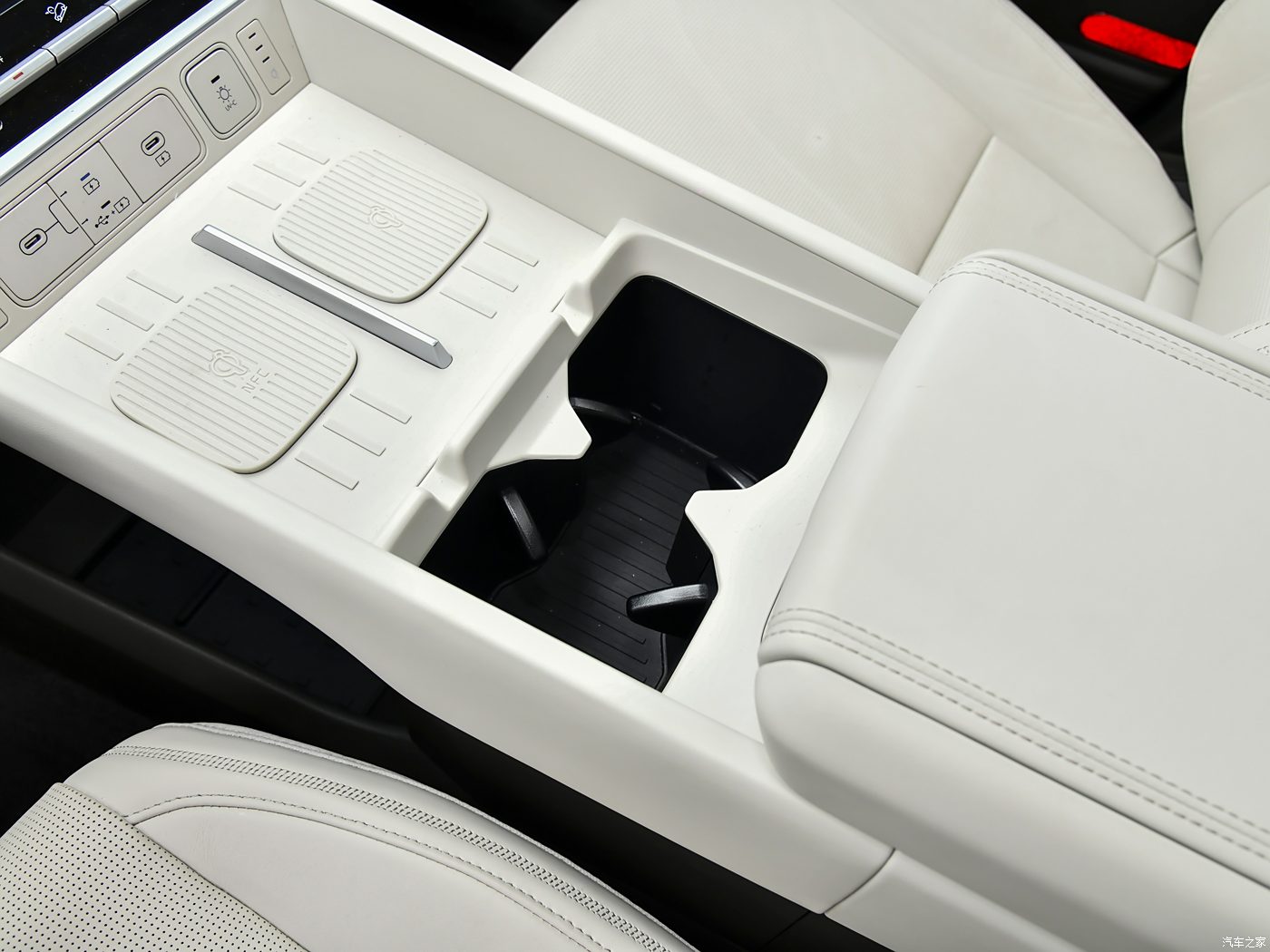 Hyundai Santa Fe, 2025