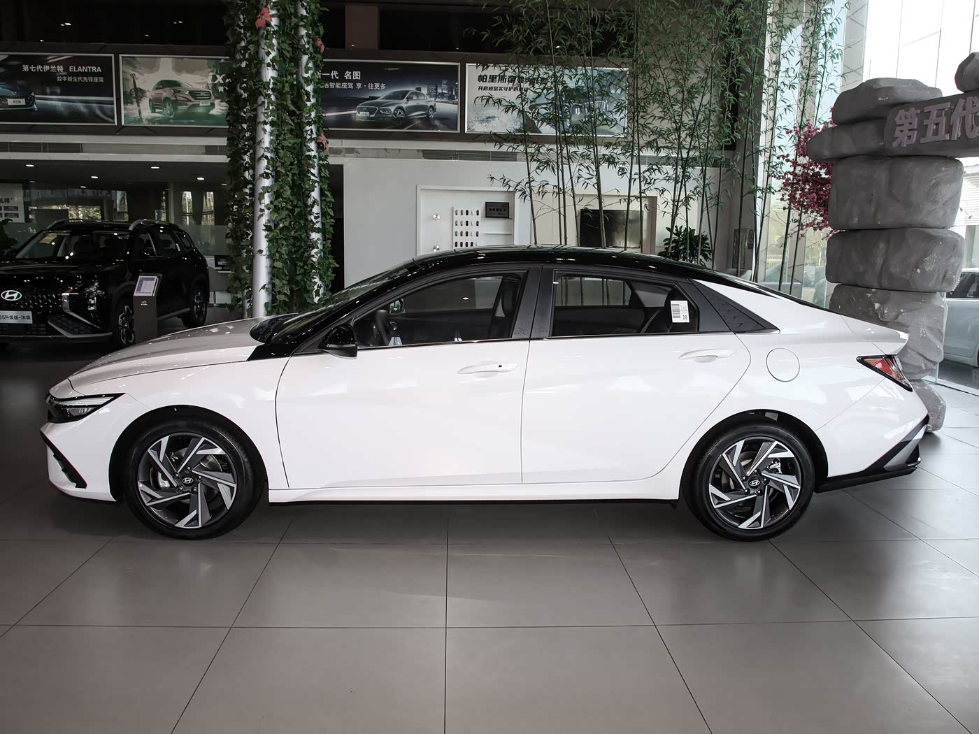 Hyundai Elantra, 2026