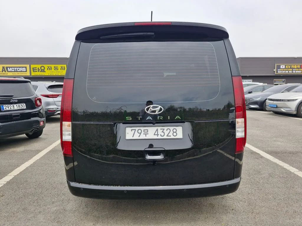 Hyundai Staria, 2022
