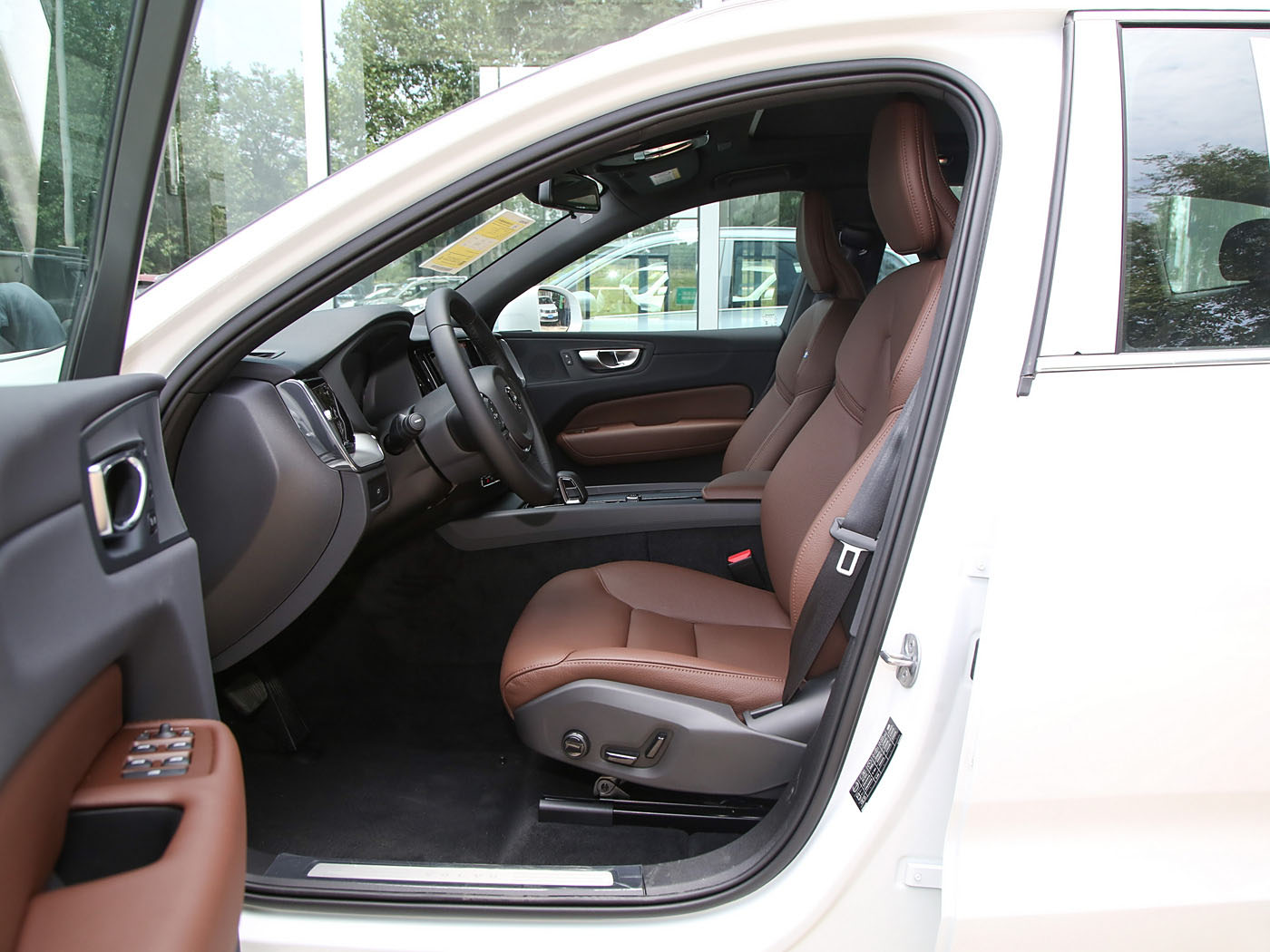 Volvo XC60, 2024