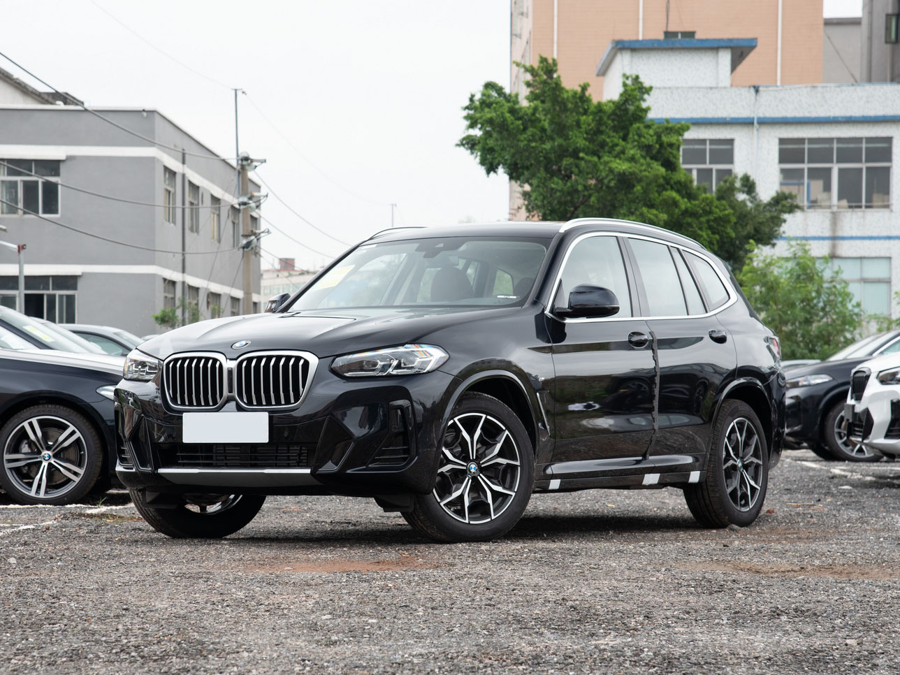 Купить BMW X3 2024 года с пробегом бу