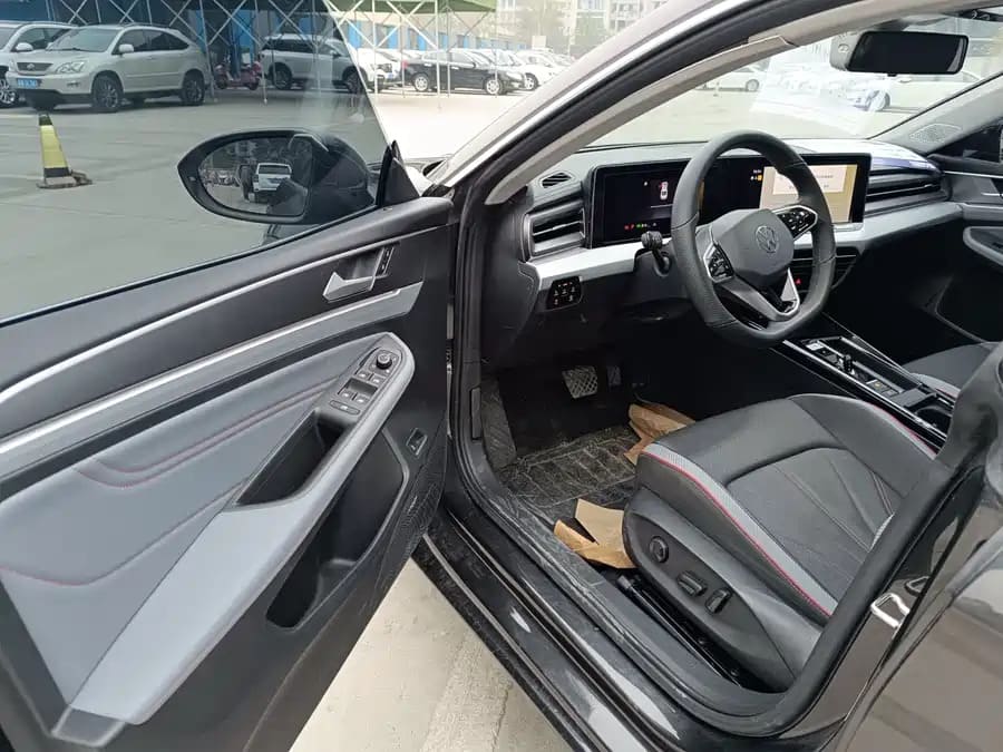 Volkswagen Lamando L, 2022