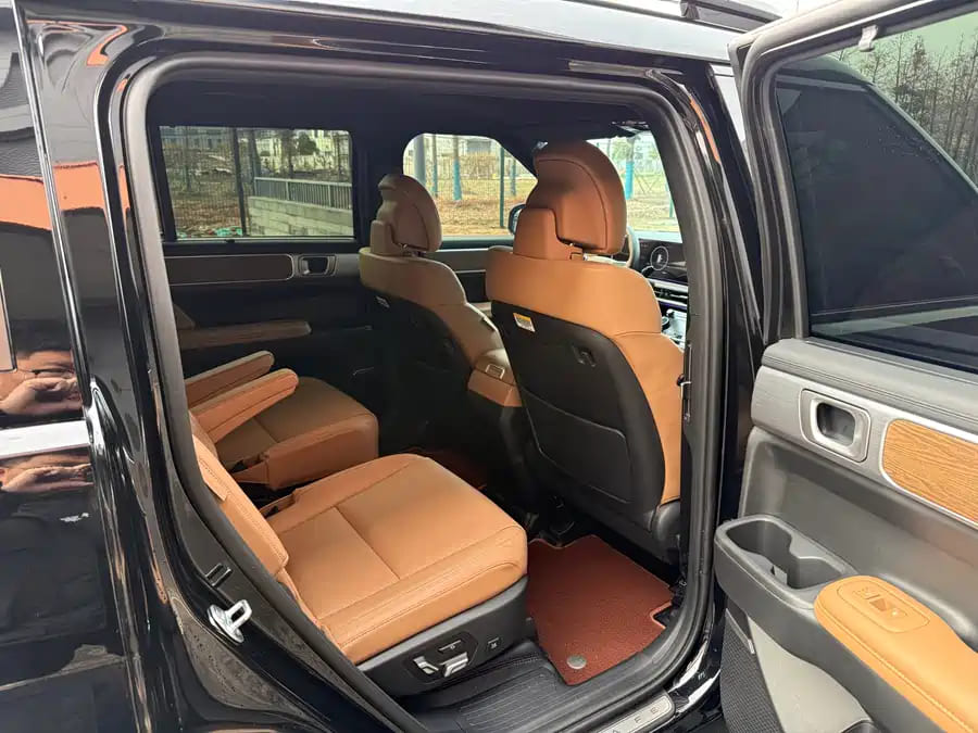 Hyundai Santa Fe, 2025