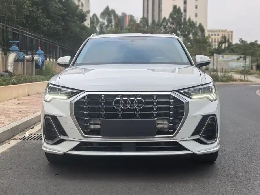 Audi Q3, 2021