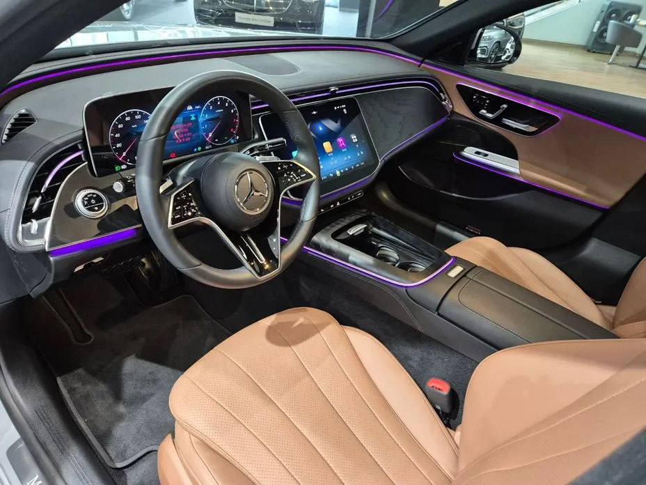 Mercedes-Benz E200, 2024