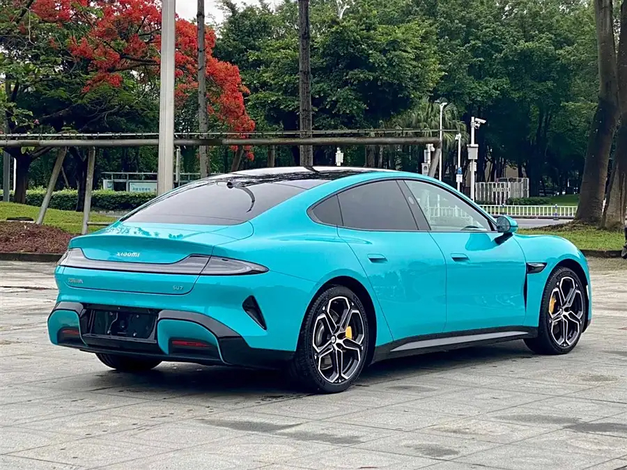 Xiaomi SU7, 2024