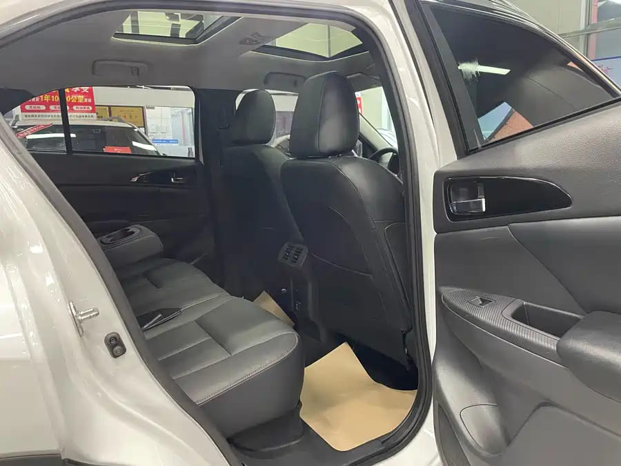 Mitsubishi Eclipse Cross, 2021
