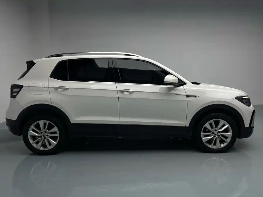 Volkswagen T-Cross, 2021